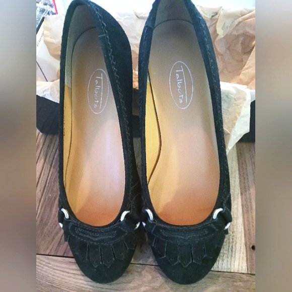 Talbots Women's Black Suede pumps 7B Med made in Brazil Leather Office Career - Picture 2 of 12